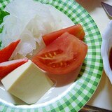 火を使わず、野菜たっぷり冷奴サラダ